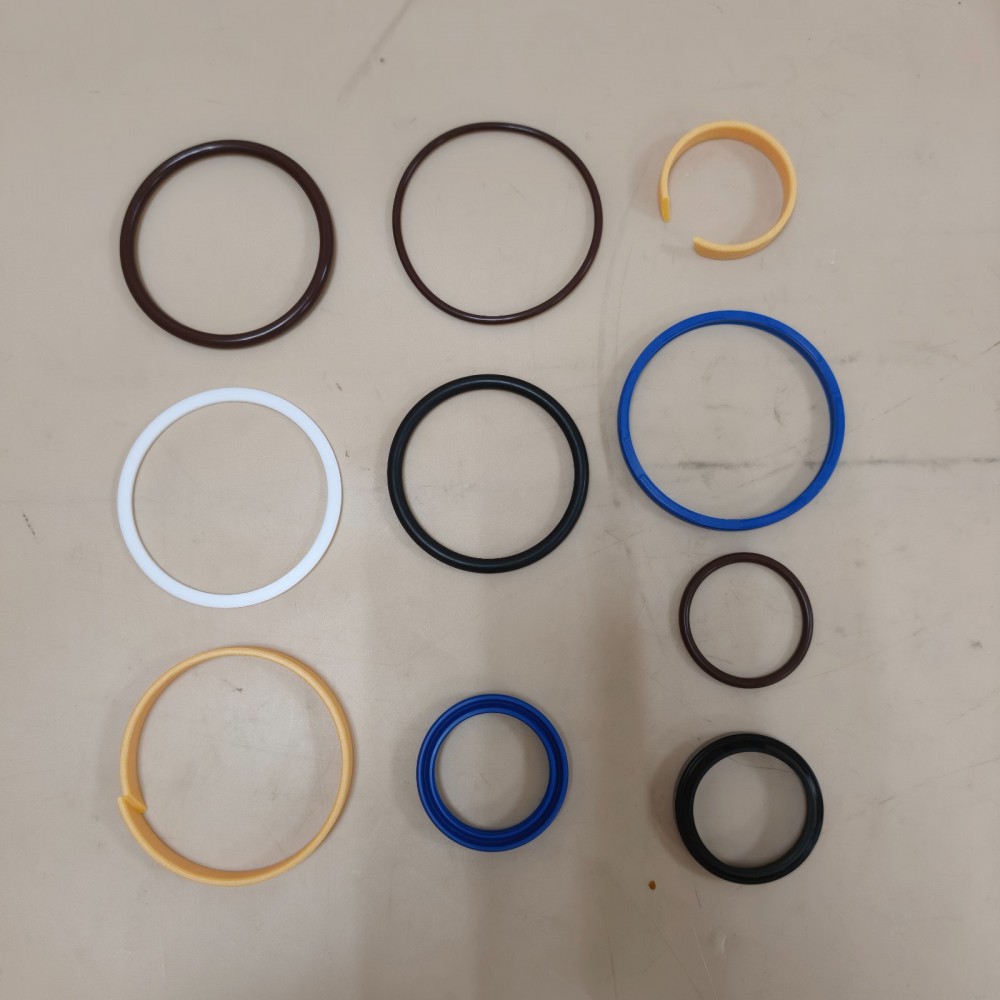 05851077  转向油缸修理包   单重：0.1kg/05851077