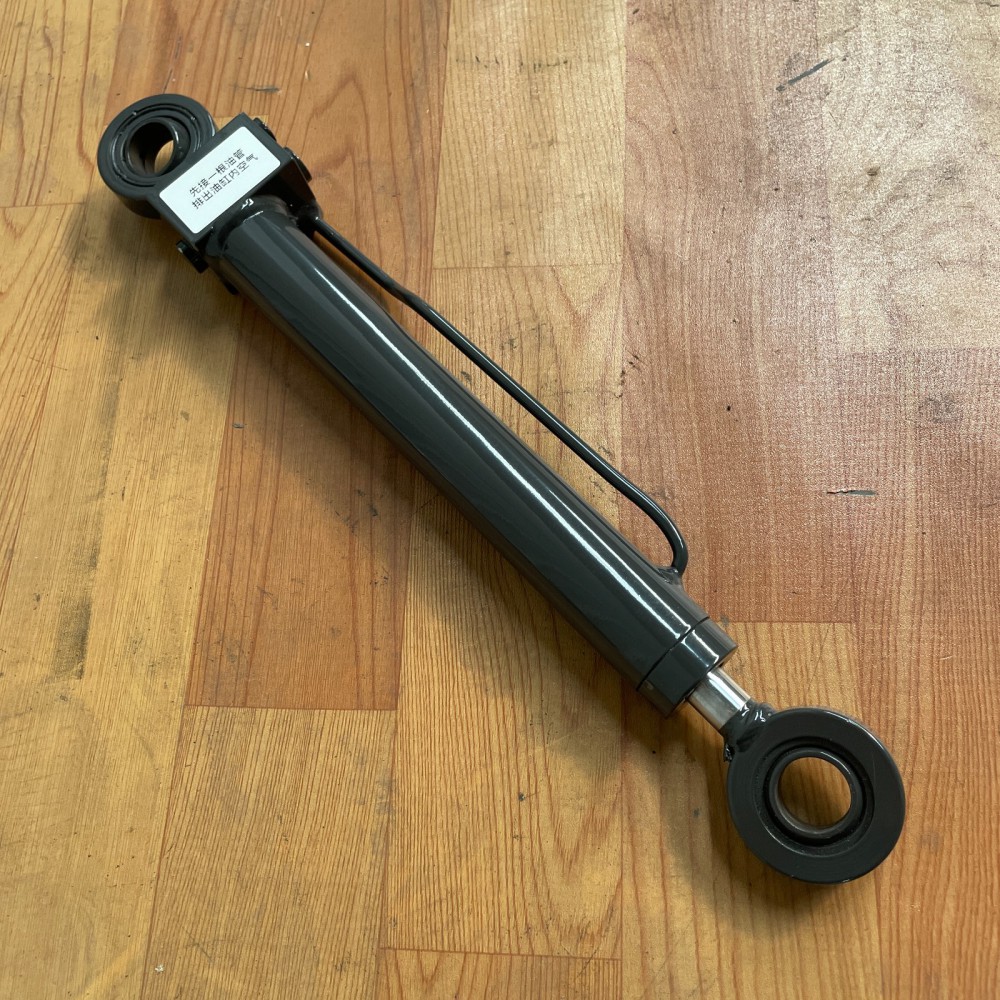 顶棚升降油缸 2150627 单重3.5kg