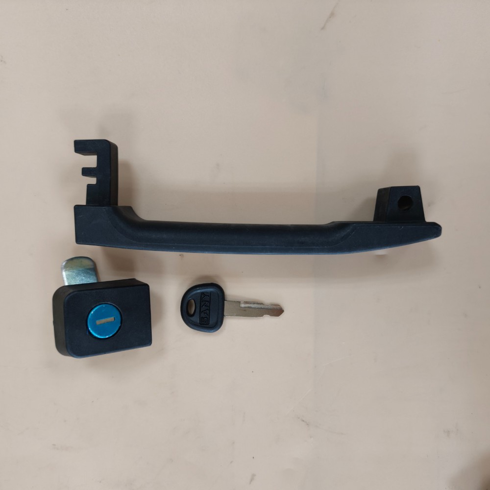 215C,Sany215C挖机门把手   副厂  单重0.3kg,智瀚贸泽国际贸易（济南）有限公司