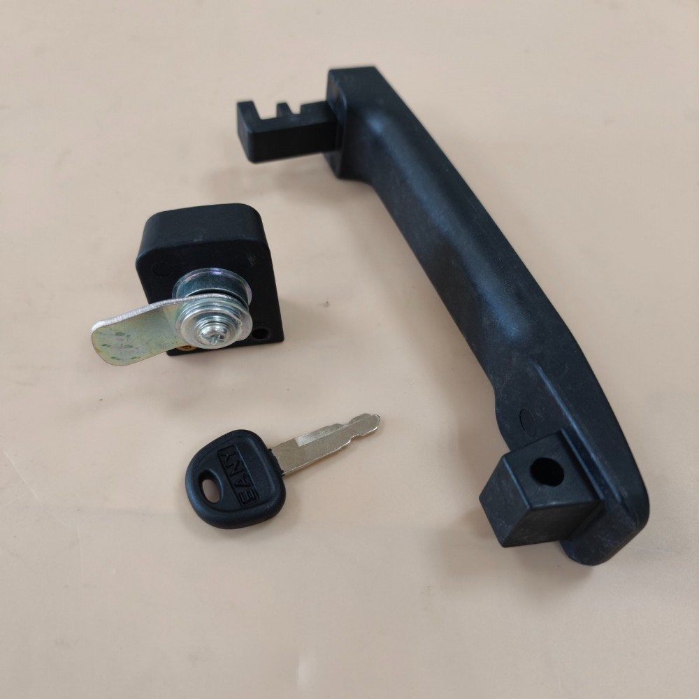 215C,Sany215C挖机门把手   副厂  单重0.3kg,智瀚贸泽国际贸易（济南）有限公司