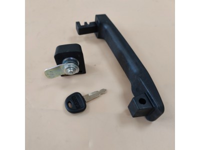 215C,Sany215C挖机门把手   副厂  单重0.3kg,智瀚贸泽国际贸易（济南）有限公司